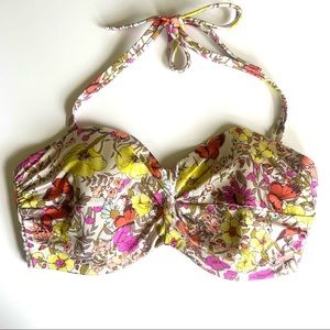 Victoria's Secret Twist Front Bikini Top 34DD